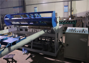 China CNC de Lasnetwerk die van de Kippenkooi Machine, de Gemakkelijke Verrichtings volledig Automatische Keten Machine van de Verbindingsomheining maken leverancier