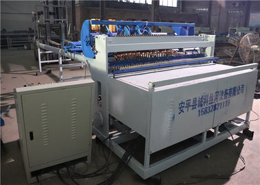 China de Automatische Wevende Machine van 380V 50Hz 2.8T, de Gegalvaniseerde Schermende Machine van het Draadnetwerk leverancier